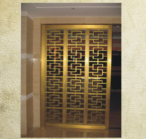 銅屏風(fēng)