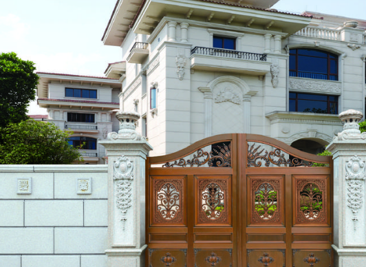 如何清潔別墅銅門(mén)